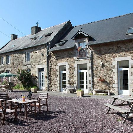 Hotel La Québécoise Dinan Esterno foto